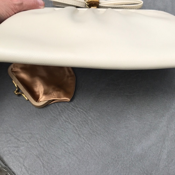 After five beautiful vintage leather clutch - Picture 7 of 7